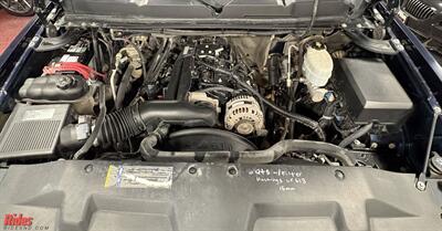 2009 Chevrolet Silverado 2500HD Work Truck   - Photo 13 - Bismarck, ND 58503