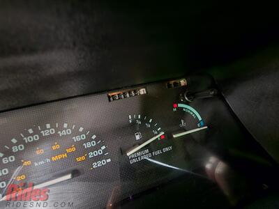 1989 Ford Taurus SHO   - Photo 35 - Bismarck, ND 58503