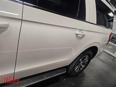 2018 Ford Expedition MAX XLT   - Photo 5 - Bismarck, ND 58503