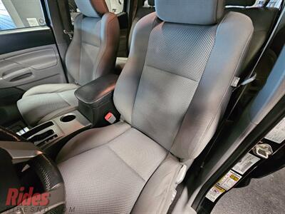 2015 Toyota Tacoma V6   - Photo 27 - Bismarck, ND 58503