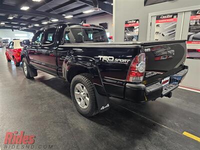 2015 Toyota Tacoma V6   - Photo 8 - Bismarck, ND 58503