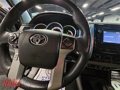2015 Toyota Tacoma V6   - Photo 31 - Bismarck, ND 58503