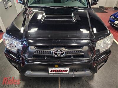 2015 Toyota Tacoma V6   - Photo 18 - Bismarck, ND 58503