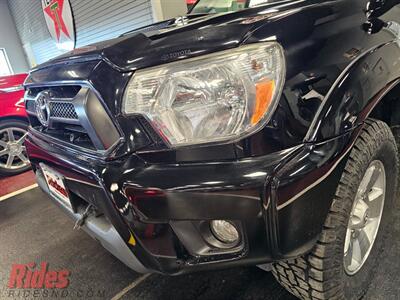 2015 Toyota Tacoma V6   - Photo 2 - Bismarck, ND 58503