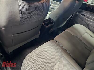 2015 Toyota Tacoma V6   - Photo 22 - Bismarck, ND 58503