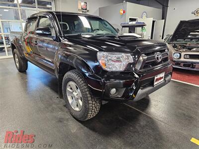 2015 Toyota Tacoma V6   - Photo 16 - Bismarck, ND 58503