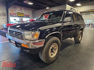 1993 Toyota 4Runner SR5 V6   - Photo 1 - Bismarck, ND 58503