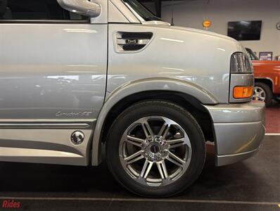 2017 GMC Savana 2500   - Photo 43 - Bismarck, ND 58503