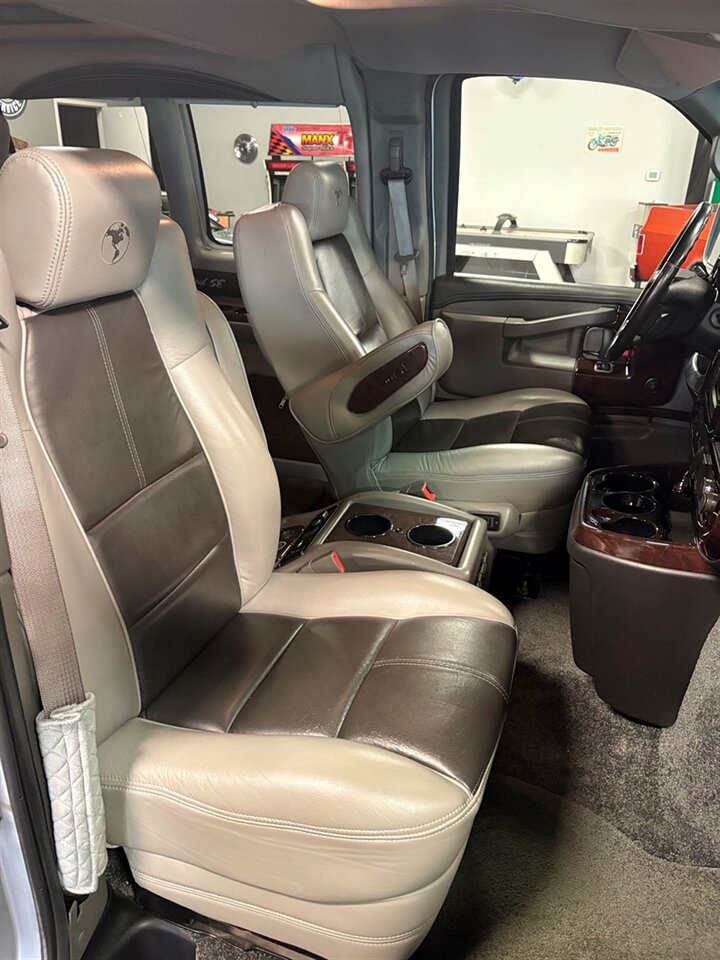2017 GMC Savana 2500   - Photo 40 - Bismarck, ND 58503