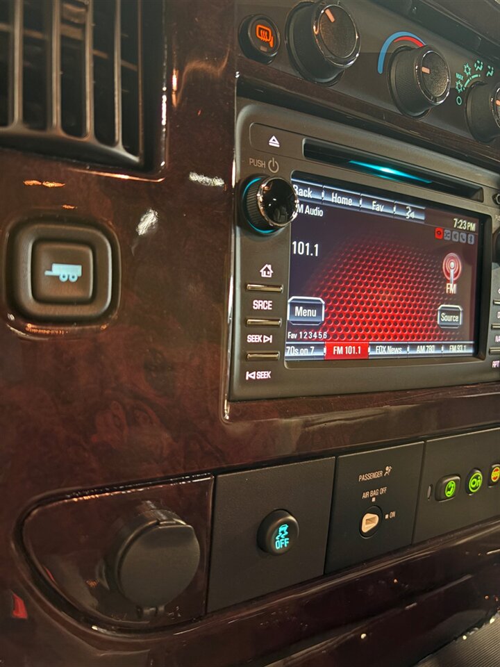 2017 GMC Savana 2500   - Photo 57 - Bismarck, ND 58503