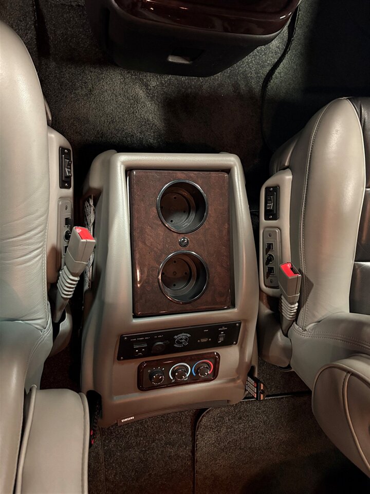 2017 GMC Savana 2500   - Photo 58 - Bismarck, ND 58503