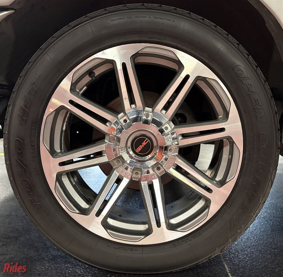 2017 GMC Savana 2500   - Photo 7 - Bismarck, ND 58503