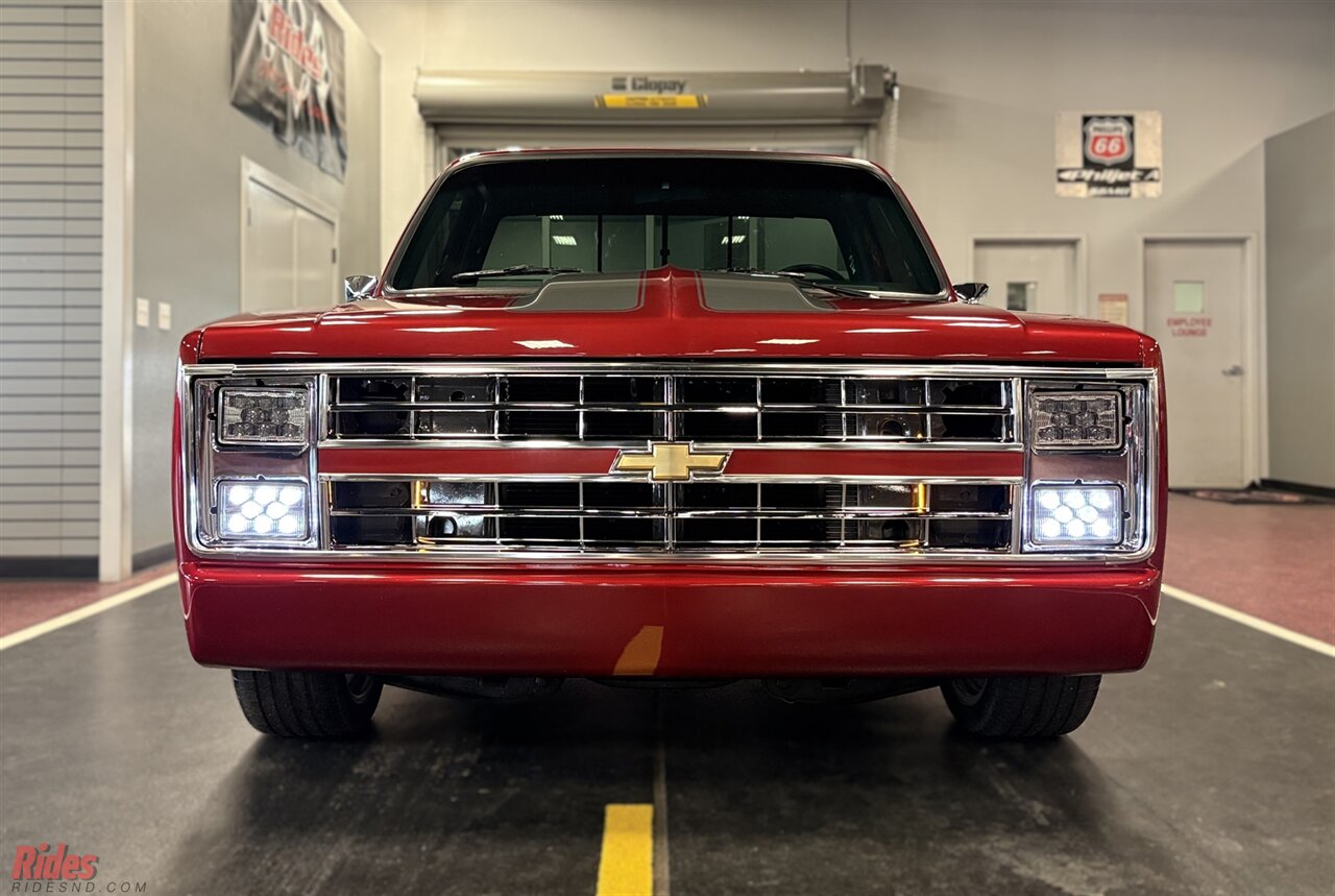 1986 Chevrolet C10 Silverado Restomod   - Photo 35 - Bismarck, ND 58503