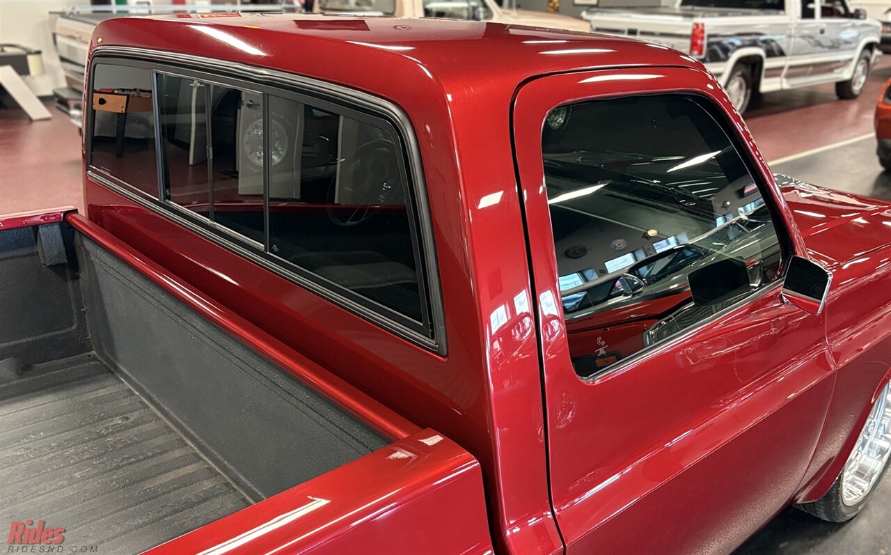 1986 Chevrolet C10 Silverado Restomod   - Photo 23 - Bismarck, ND 58503
