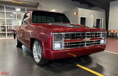 1986 Chevrolet C10 Silverado Restomod   - Photo 2 - Bismarck, ND 58503