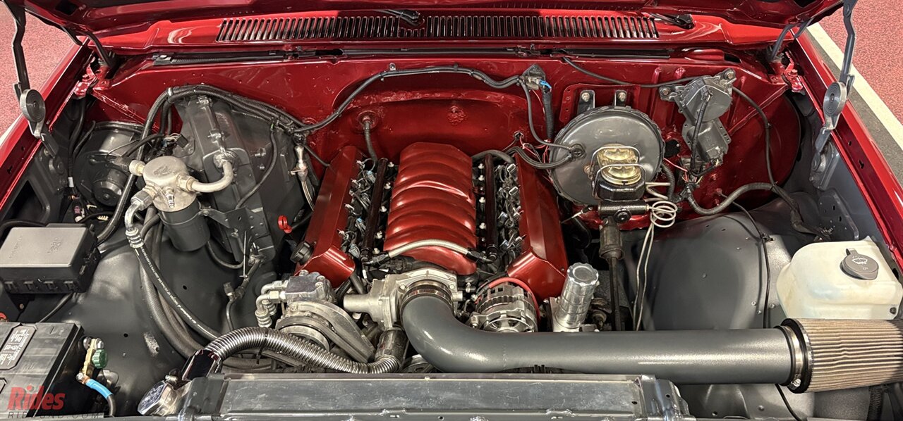 1986 Chevrolet C10 Silverado Restomod   - Photo 39 - Bismarck, ND 58503