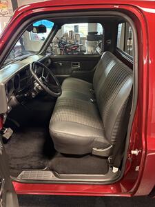 1986 Chevrolet C10 Silverado Restomod   - Photo 12 - Bismarck, ND 58503