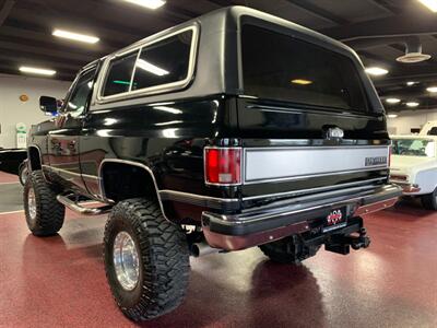 1991 Chevrolet Blazer   - Photo 7 - Bismarck, ND 58503