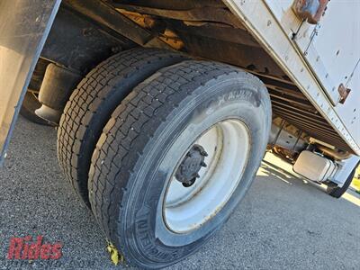 2004 Freightliner BOX VAN   - Photo 9 - Bismarck, ND 58503