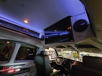 2022 Chevrolet Express 2500   - Photo 24 - Bismarck, ND 58503