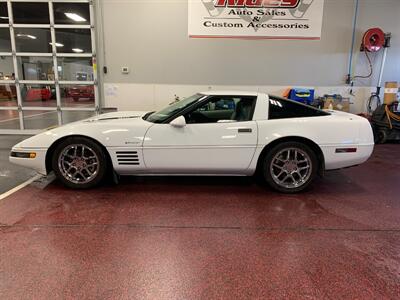 1994 Chevrolet Corvette   - Photo 4 - Bismarck, ND 58503