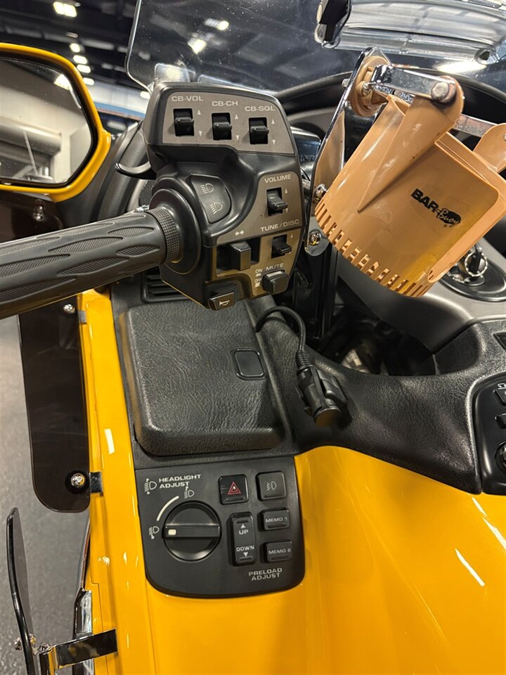 2003 Honda Gold Wing 1800   - Photo 18 - Bismarck, ND 58503