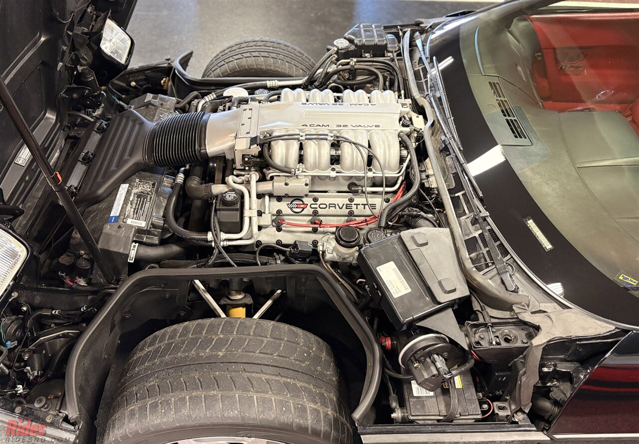 1990 Chevrolet Corvette ZR1   - Photo 10 - Bismarck, ND 58503