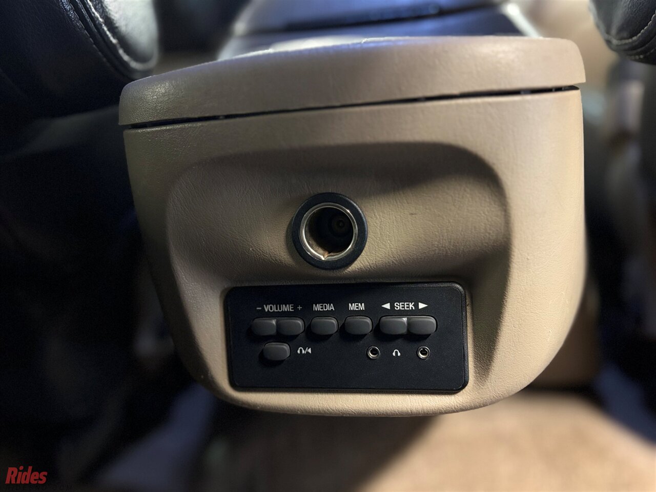 2005 Ford Excursion Eddie Bauer   - Photo 18 - Bismarck, ND 58503