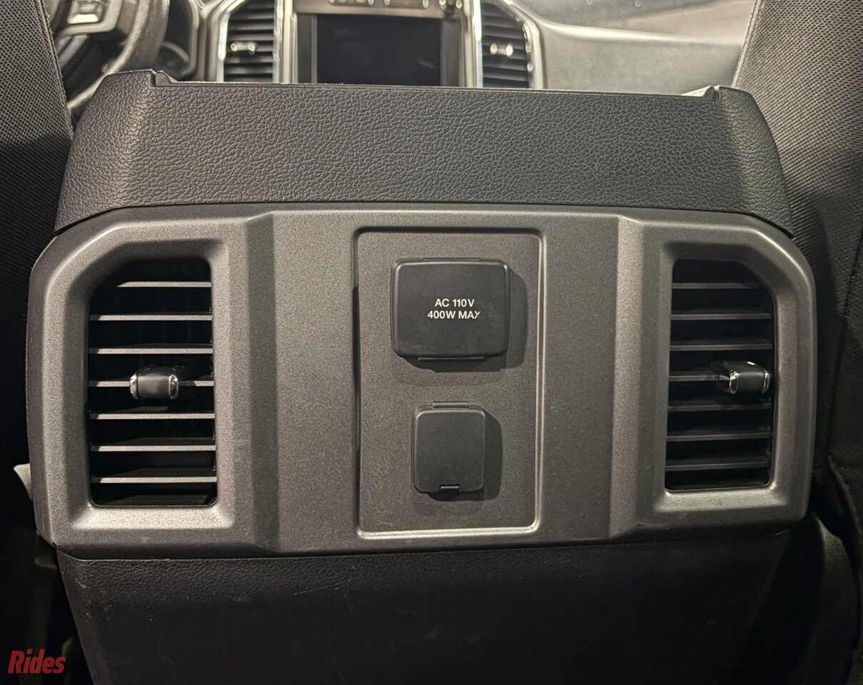 2015 Ford F-150 XLT   - Photo 15 - Bismarck, ND 58503