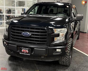 2015 Ford F-150 XLT   - Photo 2 - Bismarck, ND 58503