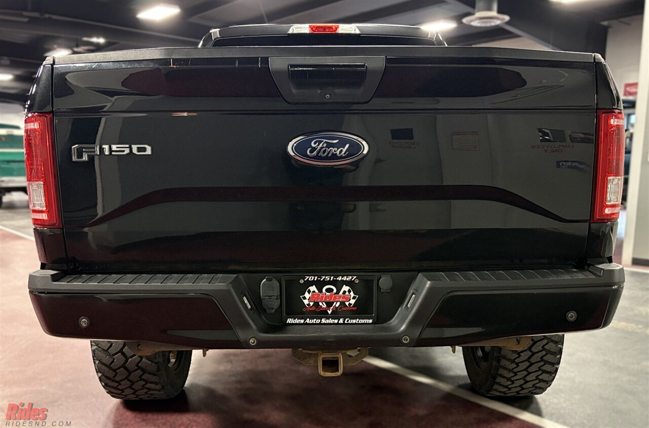 2015 Ford F-150 XLT   - Photo 21 - Bismarck, ND 58503