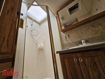 2005 TIFFIN ALLEGRO OPEN ROAD   - Photo 40 - Bismarck, ND 58503