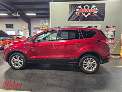 2018 Ford Escape SEL   - Photo 8 - Bismarck, ND 58503