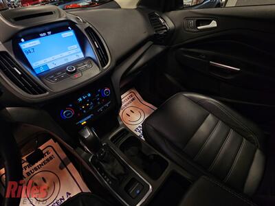 2018 Ford Escape SEL   - Photo 34 - Bismarck, ND 58503