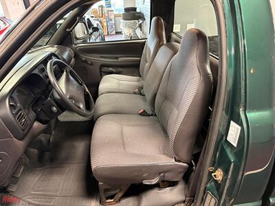 2001 Dodge Ram 1500 ST   - Photo 9 - Bismarck, ND 58503