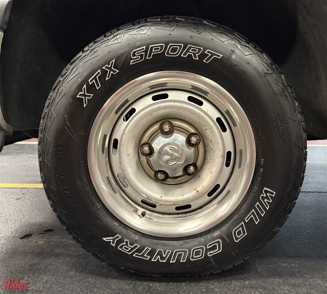 2001 Dodge Ram 1500 ST   - Photo 4 - Bismarck, ND 58503