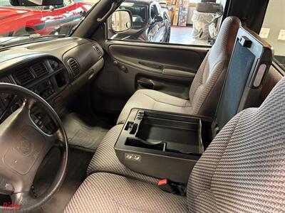 2001 Dodge Ram 1500 ST   - Photo 28 - Bismarck, ND 58503