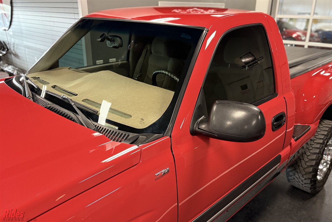 2003 Chevrolet Silverado 1500 Stepside   - Photo 8 - Bismarck, ND 58503