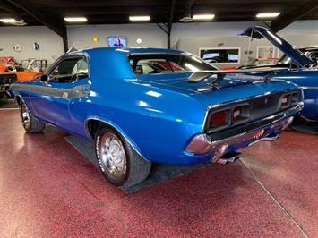 1972 Dodge Challenger Hard Top   - Photo 6 - Bismarck, ND 58503