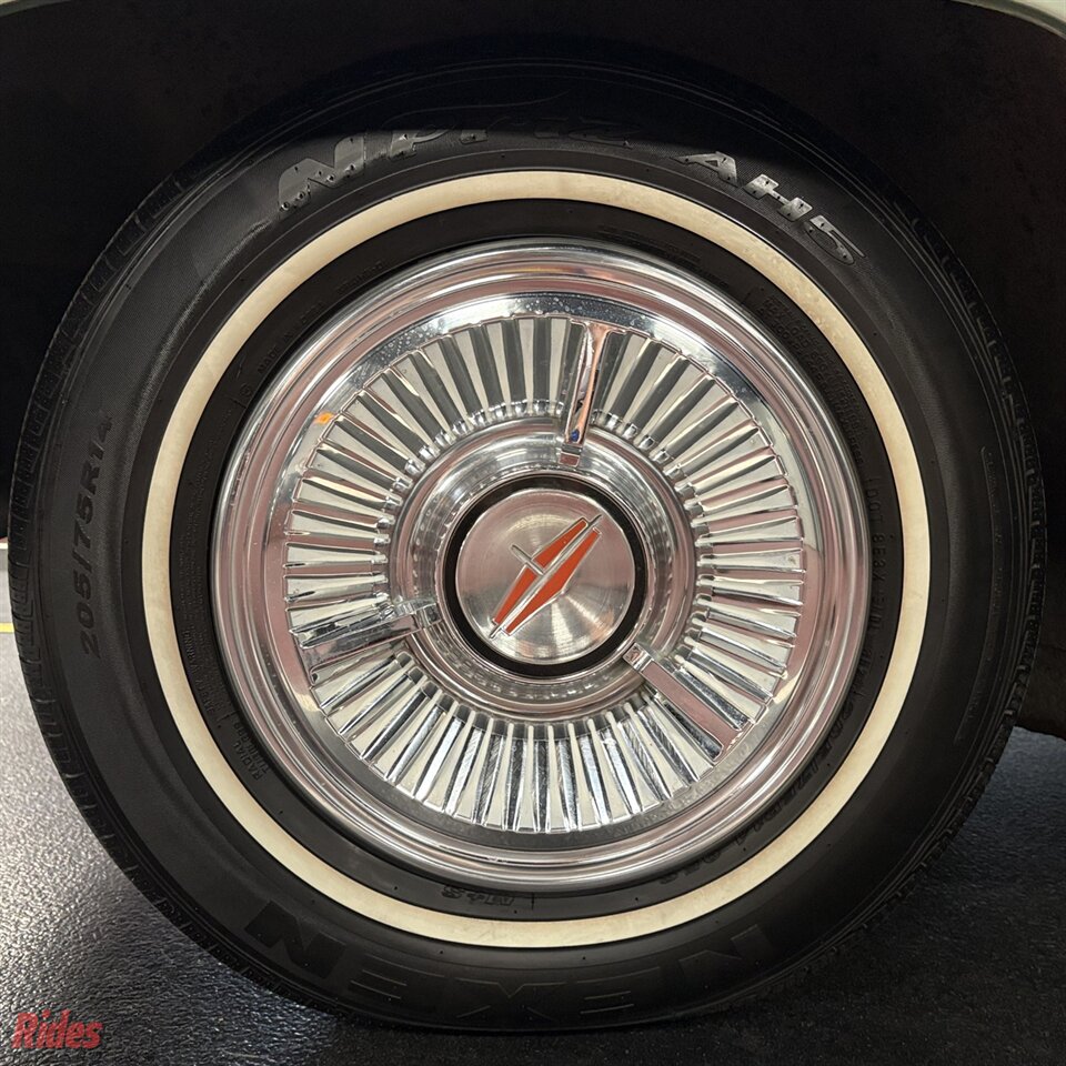 1962 Oldsmobile Eighty-Eight Dynamic   - Photo 8 - Bismarck, ND 58503