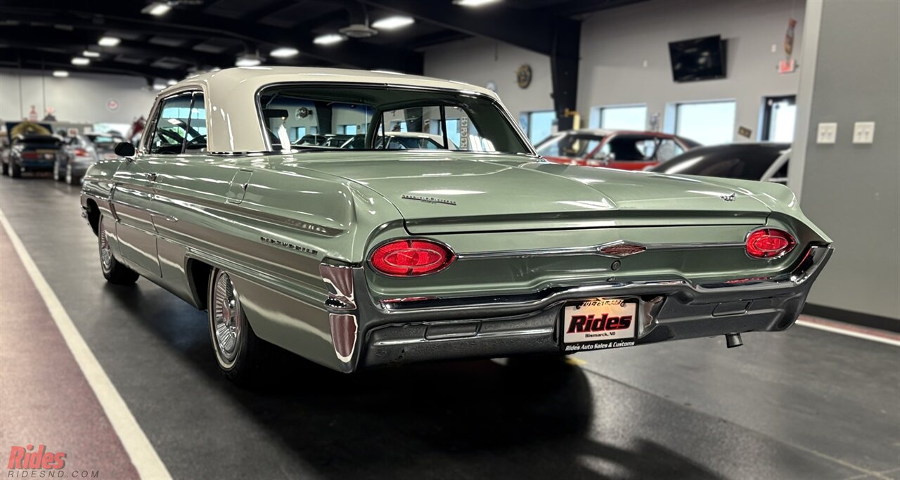 1962 Oldsmobile Eighty-Eight Dynamic   - Photo 22 - Bismarck, ND 58503