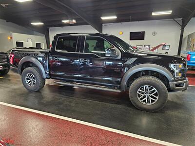 2018 Ford F-150 Raptor   - Photo 12 - Bismarck, ND 58503