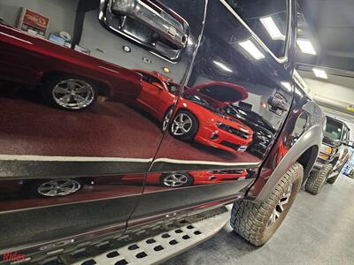 2018 Ford F-150 Raptor   - Photo 5 - Bismarck, ND 58503