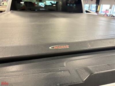 2022 GMC Sierra 1500 AT4   - Photo 22 - Bismarck, ND 58503