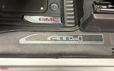 2022 GMC Sierra 1500 AT4   - Photo 12 - Bismarck, ND 58503