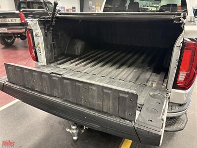 2022 GMC Sierra 1500 AT4   - Photo 28 - Bismarck, ND 58503