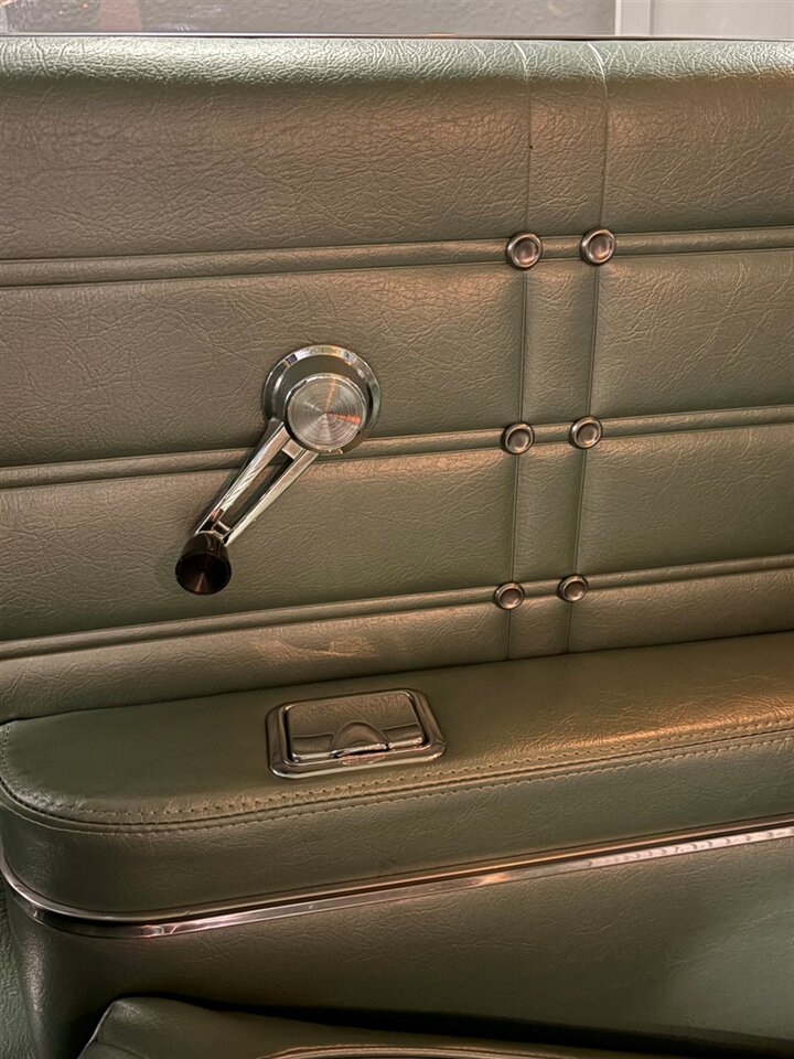 1963 Chevrolet Impala Sport Coupe   - Photo 60 - Bismarck, ND 58503