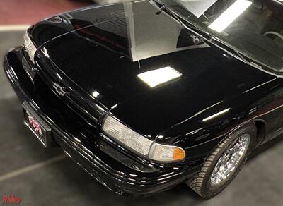1996 Chevrolet Impala SS   - Photo 4 - Bismarck, ND 58503