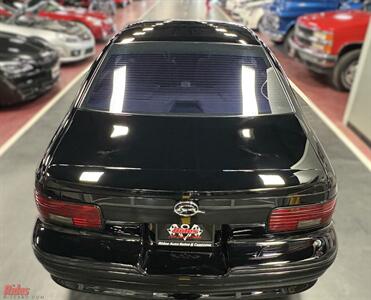 1996 Chevrolet Impala SS   - Photo 19 - Bismarck, ND 58503