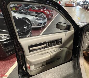 1996 Chevrolet Impala SS   - Photo 10 - Bismarck, ND 58503
